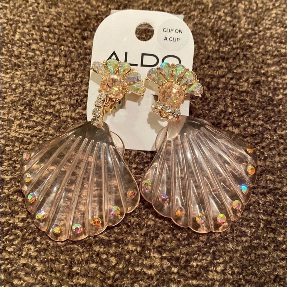 ALDO resin shell clip earrings with Crystals NEW - Picture 4 of 12